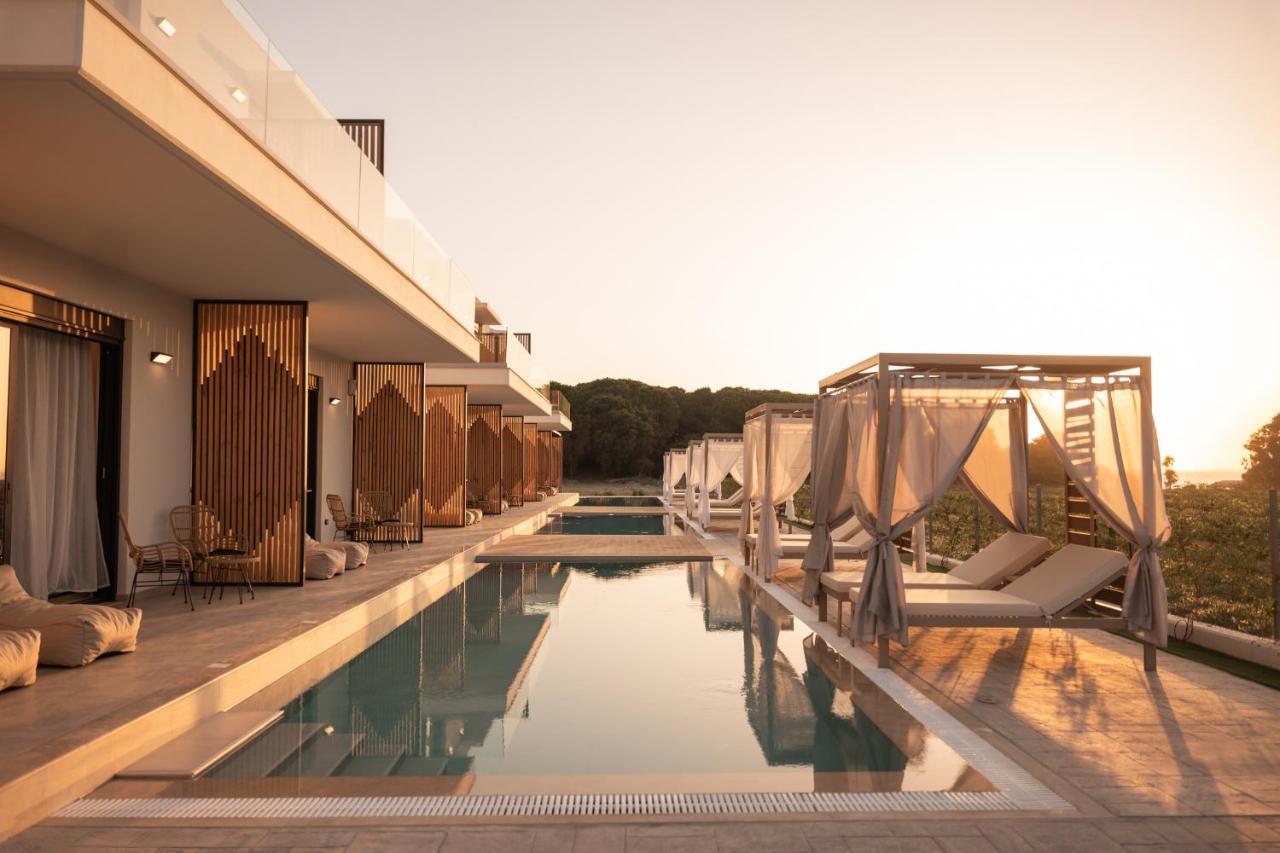 Salt Boutique Hotel Palouki Ngoại thất bức ảnh