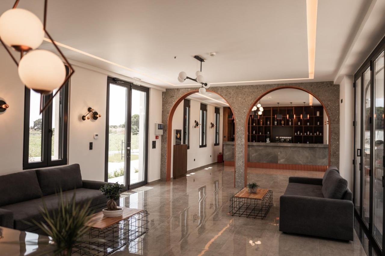Salt Boutique Hotel Palouki Ngoại thất bức ảnh