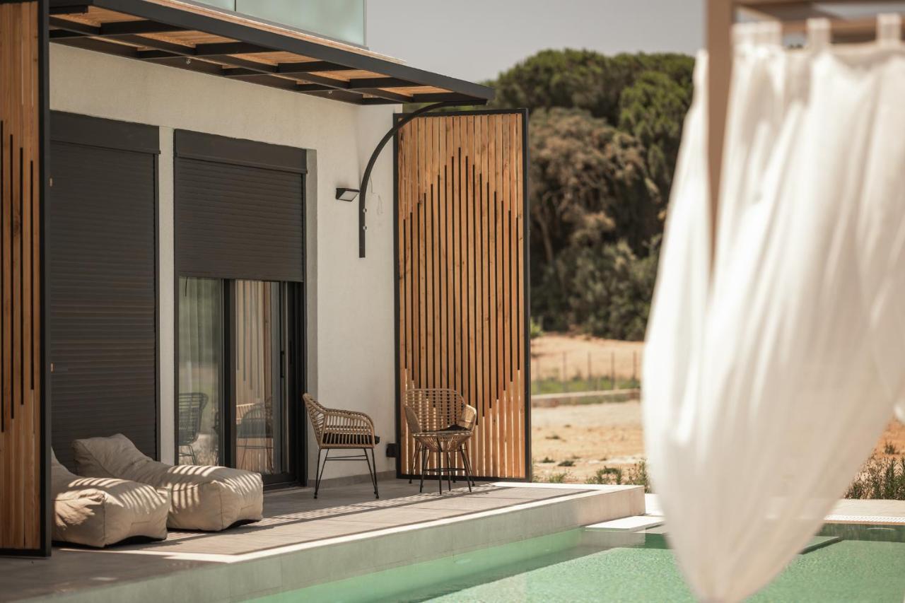 Salt Boutique Hotel Palouki Ngoại thất bức ảnh