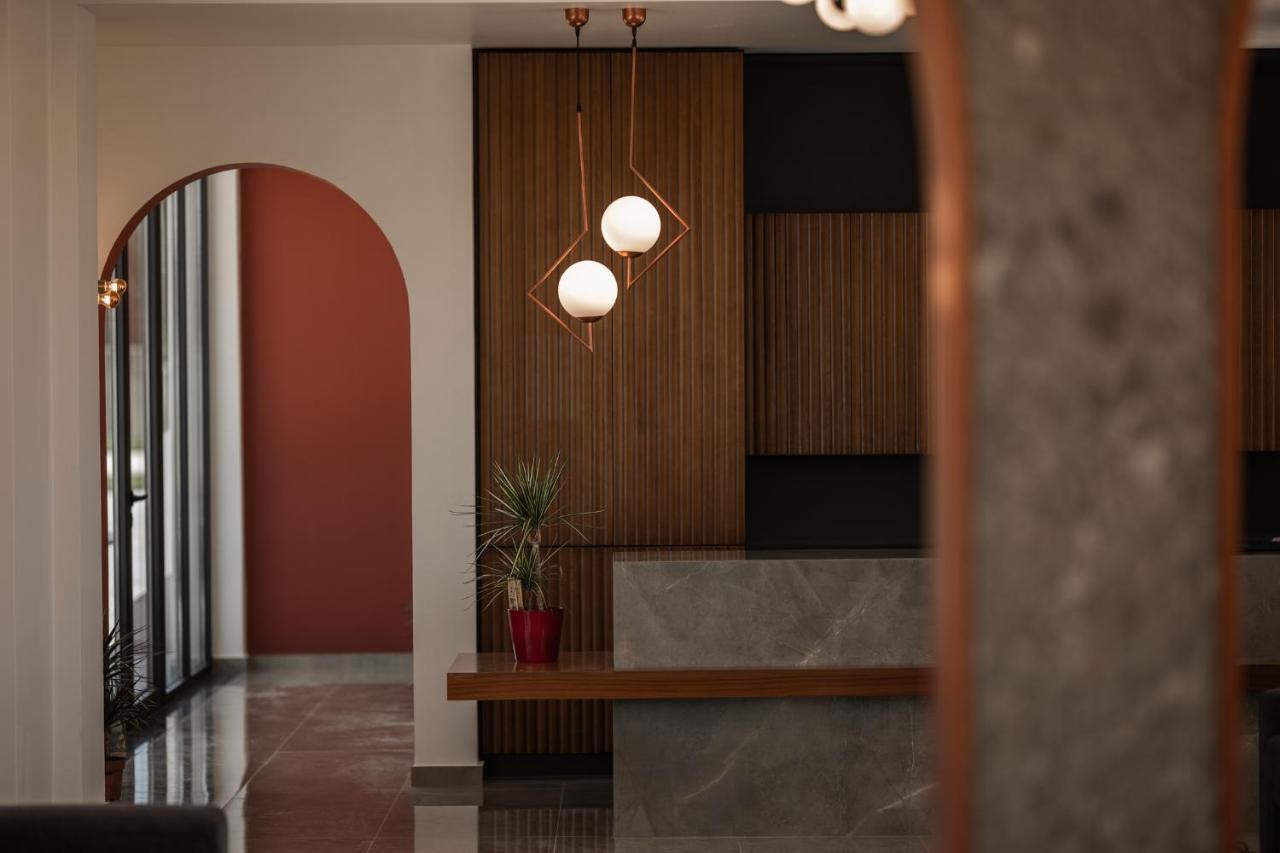 Salt Boutique Hotel Palouki Ngoại thất bức ảnh