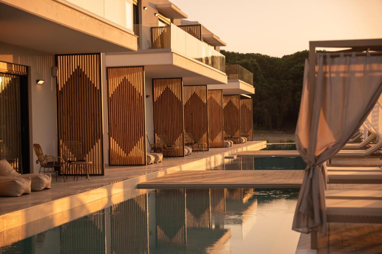 Salt Boutique Hotel Palouki Ngoại thất bức ảnh