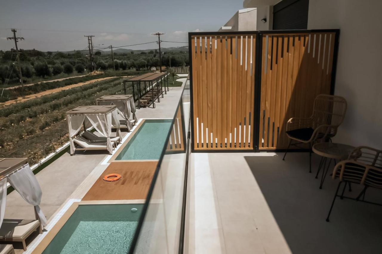 Salt Boutique Hotel Palouki Ngoại thất bức ảnh